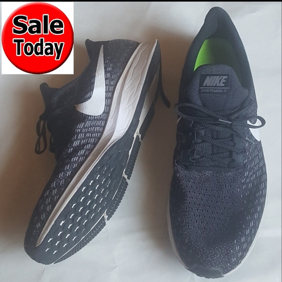 Nike Other - Nike Zoom Pegasus 35 Mens Black Sneakers Size 15